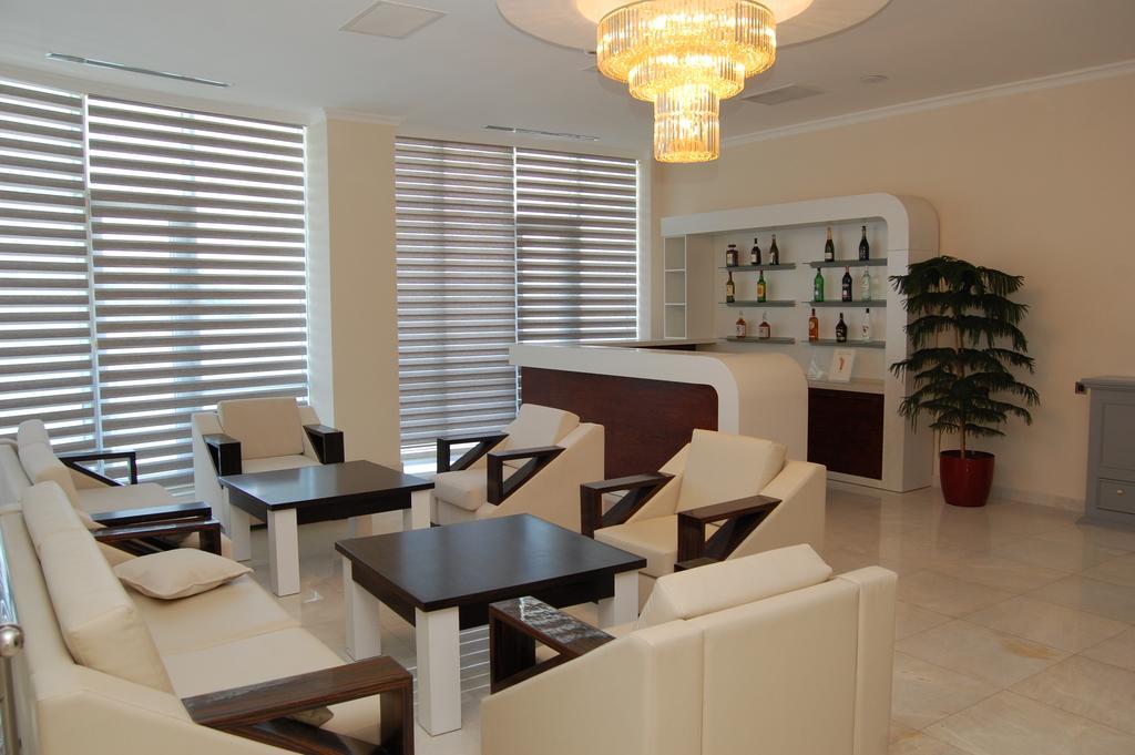 Agsaray Deluxe Hotel & Spa Mingachevir Exterior photo