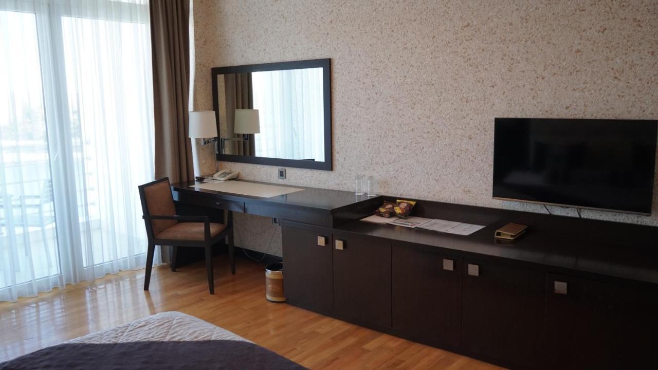 Agsaray Deluxe Hotel & Spa Mingachevir Exterior photo